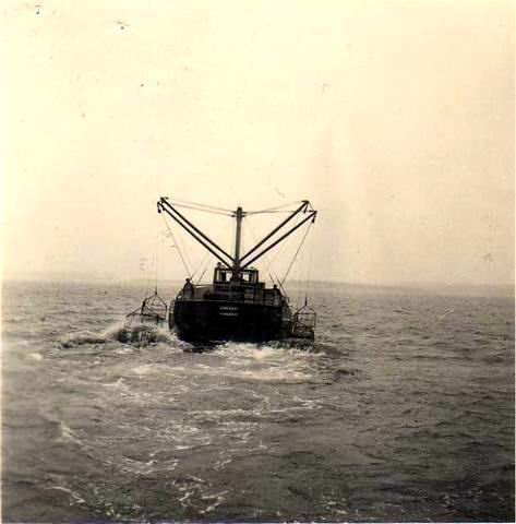 Bateau drageur Le Squale